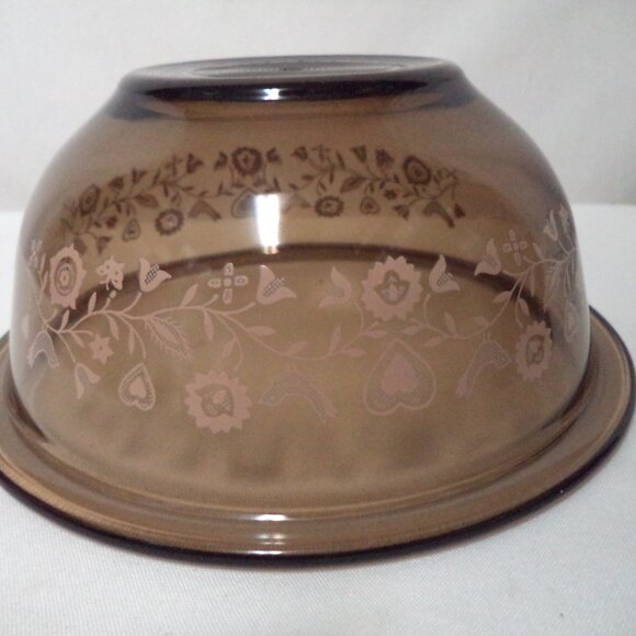 PYREX Friendship Birds Hearts Amber Brown Set 2 Nesting Mixing Bowls 322 and 323 - Picture 6 of 9